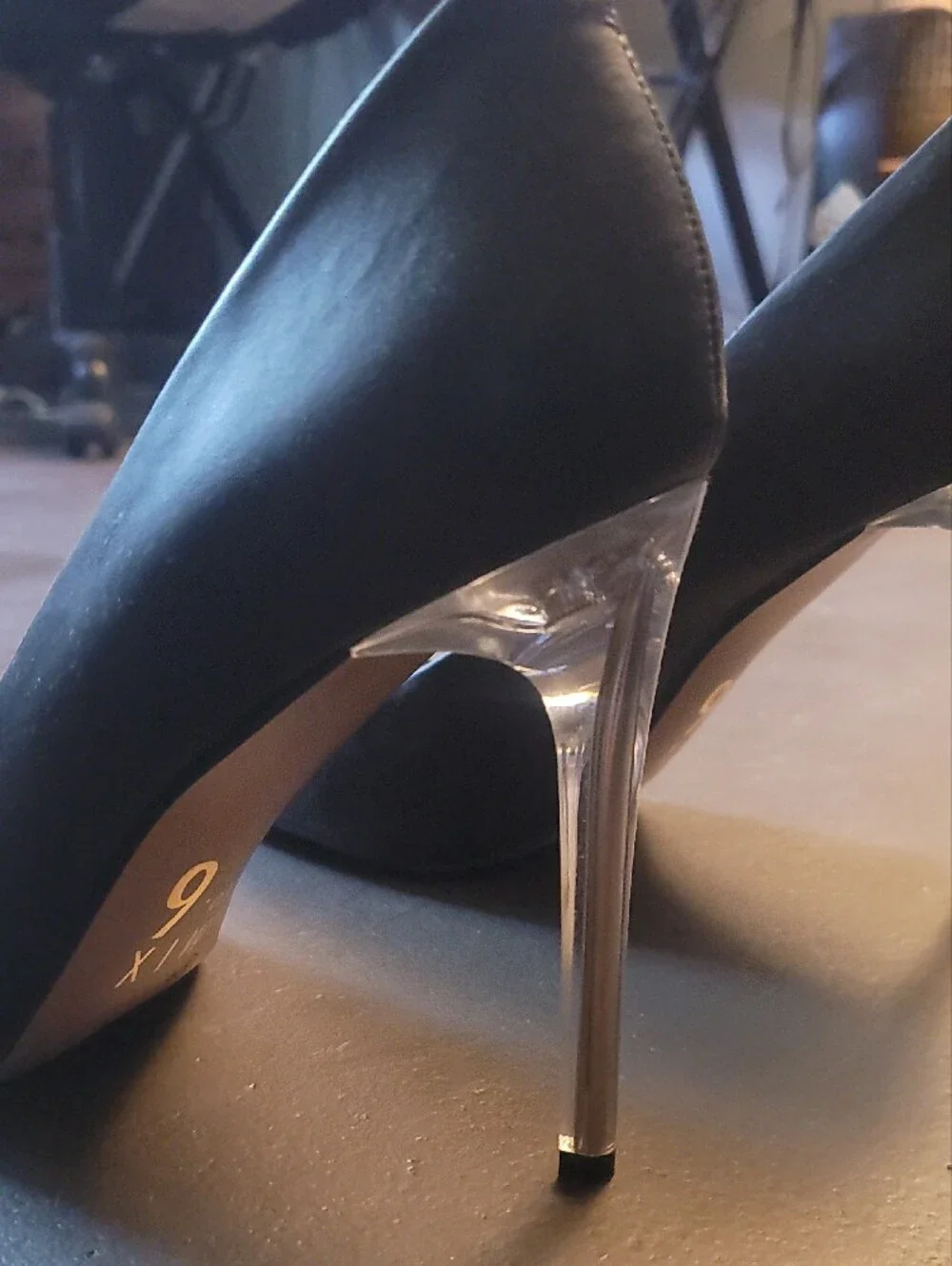 Mix No. 6 Sleek Black Pointed-Toe Pumps